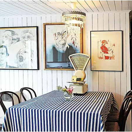 With Art-formerly Tui 公寓 *